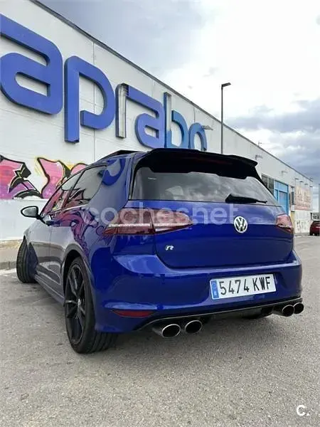 Usado VW Golf VII R 300 CV (220 kW) 2015 Azul Berlina