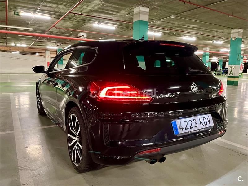Usado VW Scirocco R-line 125 CV (91 kW) 2017 Negro Coupe