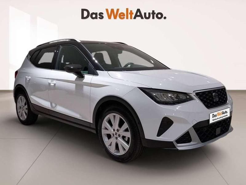 Blanco Usado 2025 Seat Arona SUV | 20.900 € (Precio justo) - Imagen 1/4