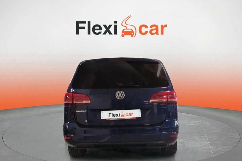 Usado VW Sharan Advance 150 CV (110 kW) 2020 Azul Monovolumen