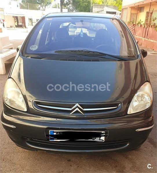 Gris / plata Usado 2004 Citroën Xsara Picasso Monovolumen | 3000 € (Precio justo) - Imagen 1/4