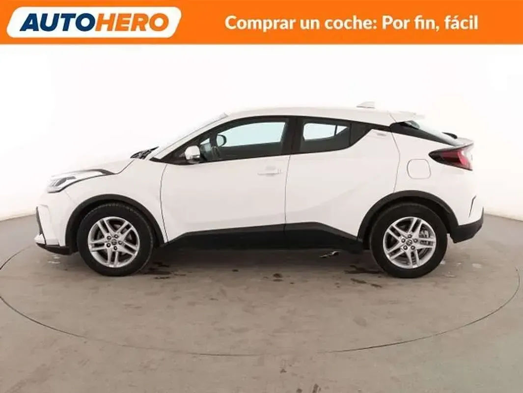 Usado Toyota C-HR Active 122 CV (89 kW) 2023 Blanco SUV
