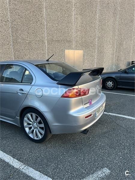 Gris / plata Usado 2010 Mitsubishi Lancer Instyle Berlina | 8000 € - Imagen 1/4