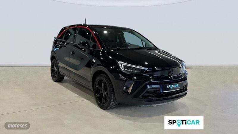Usado Opel Crossland X 110 CV (80 kW) 2023 Negro SUV