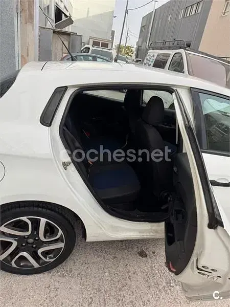 Usado Fiat Bravo Active 90 CV (66 kW) 2007 Blanco Utilitario