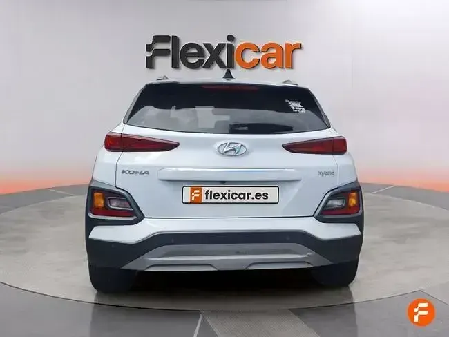 Usado Hyundai Kona 177 CV (130 kW) 2020 Blanco SUV