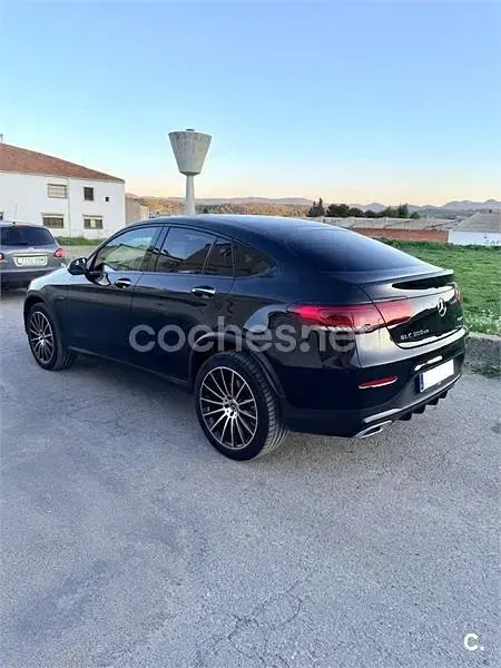 Usado Mercedes GLC300e 306 CV (225 kW) 2021 Negro SUV