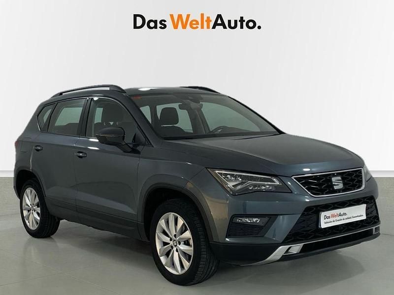 Usado Seat Ateca Style Plus 150 CV (110 kW) 2019 Gris SUV