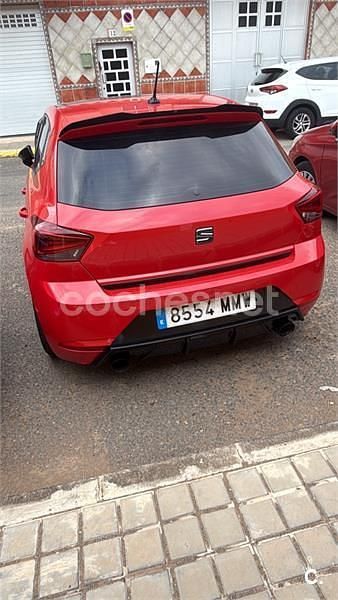Usado Seat Ibiza FR 110 CV (80 kW) 2024 Rojo Utilitario