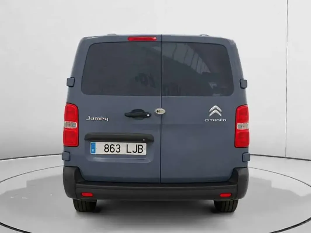Usado Citroën Jumpy 102 CV (75 kW) 2020 Gris Monovolumen