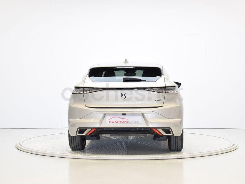 Usado DS Automobiles DS4 Performance 130 CV (95 kW) 2024 Gris / plata SUV