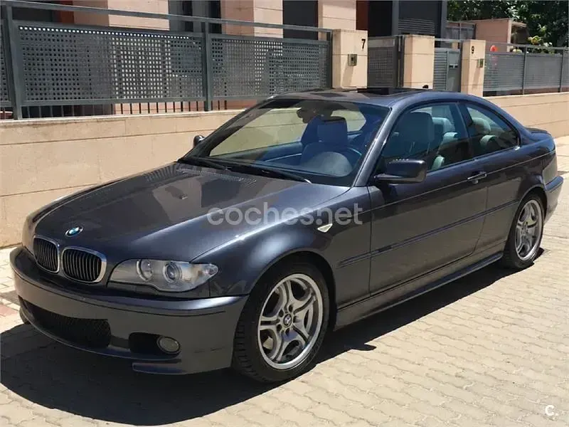 Usado BMW 330 Shadowline 204 CV (150 kW) 2005 Gris / plata Coupe