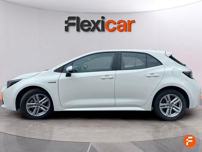 Usado Toyota Corolla Active 122 CV (89 kW) 2021 Blanco Berlina