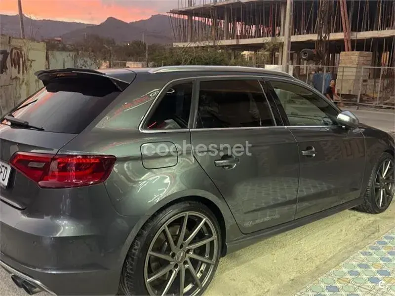 Usado Audi S3 300 CV (220 kW) 2014 Gris / plata Berlina