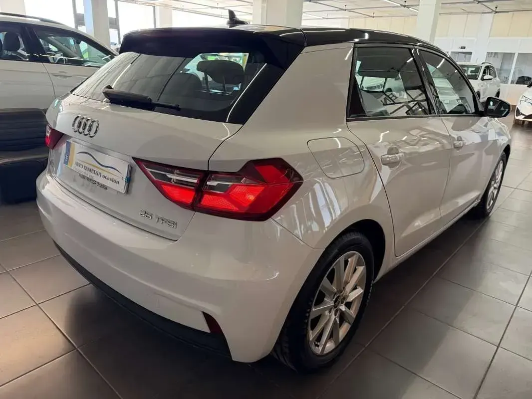 Usado Audi A1 Sportback Advanced Plus 95 CV (69 kW) 2020 Blanco Utilitario