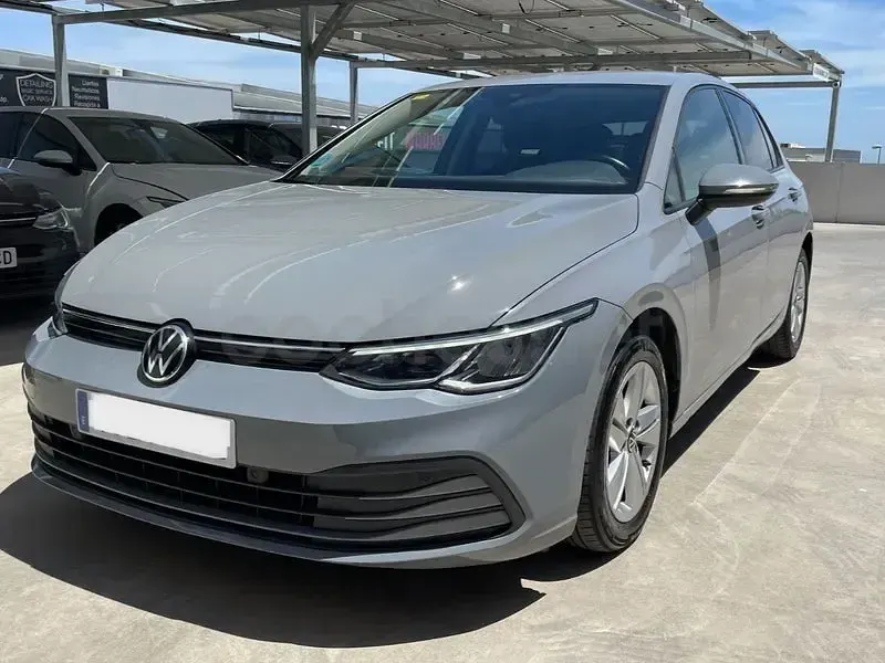 Usado VW Golf VII Style 150 CV (110 kW) 2020 Gris / plata Berlina