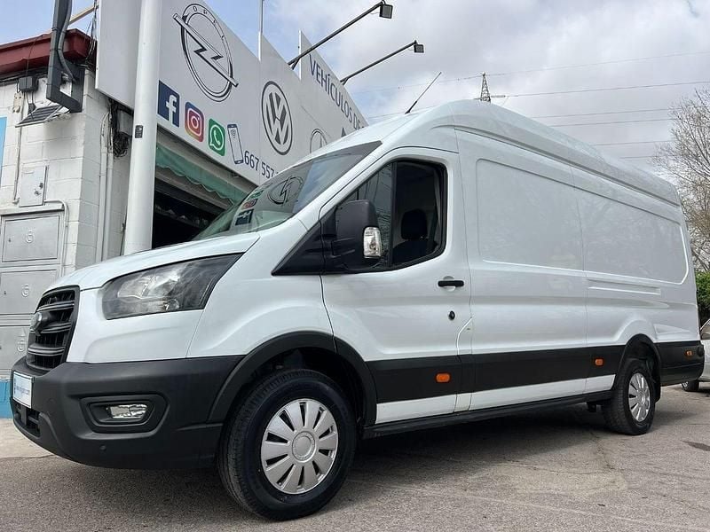 Usado Ford Transit Trend 130 CV (95 kW) 2023 Blanco Van