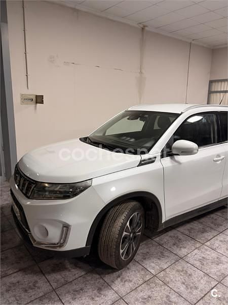 Usado Suzuki Vitara GLX 129 CV (94 kW) 2022 Blanco SUV