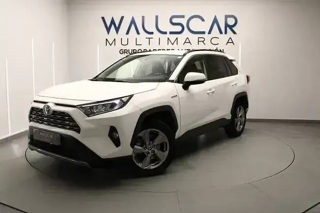 Usado Toyota RAV4 Hybrid Advance 218 CV (160 kW) 2021 Blanco SUV