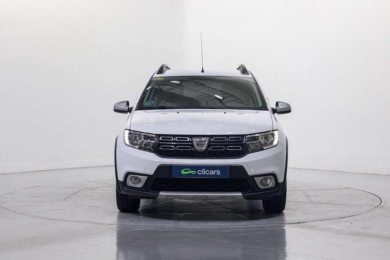 Usado Dacia Sandero Essentiel 95 CV (69 kW) 2020 Blanco Utilitario