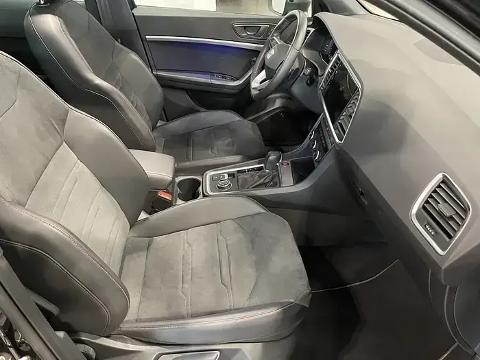 Usado Seat Ateca FR 150 CV (110 kW) 2025 Negro SUV