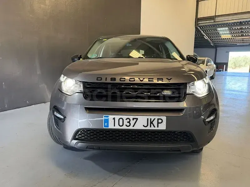Usado Land Rover Discovery Sport HSE 150 CV (110 kW) 2016 Gris / plata SUV