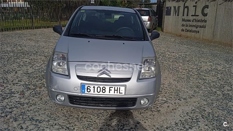 Gris / plata Usado 2006 Citroën C2 Utilitario | 3190 € (Precio justo) - Imagen 1/4