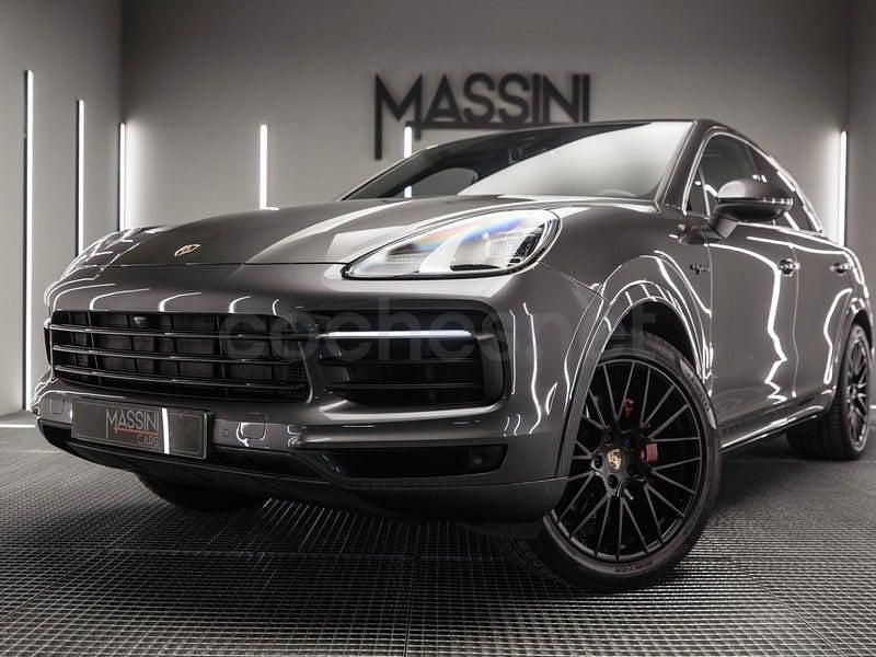 Usado Porsche Cayenne 462 CV (339 kW) 2021 Gris / plata SUV