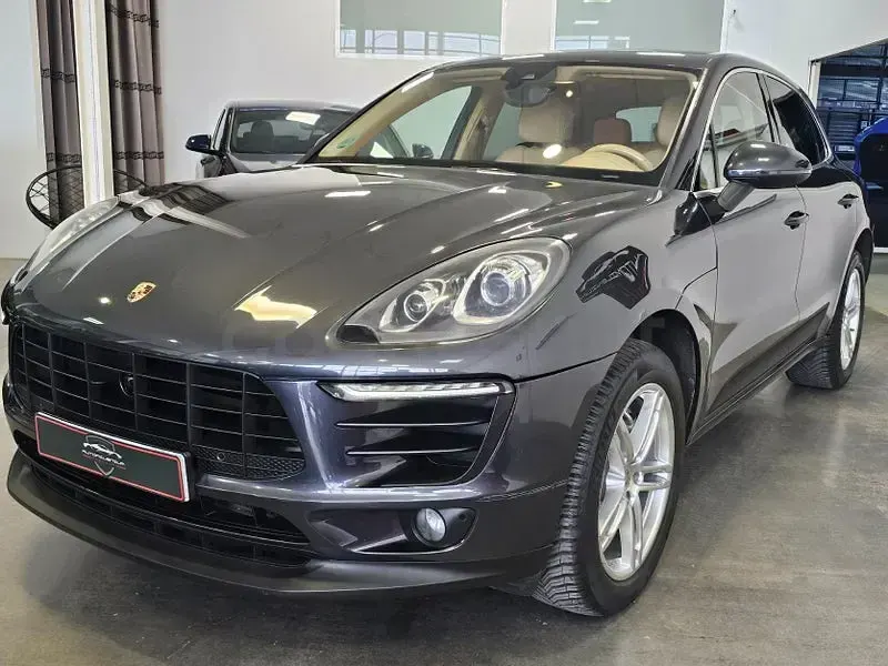 Usado Porsche Macan S Diesel 258 CV (189 kW) 2016 Gris / plata SUV