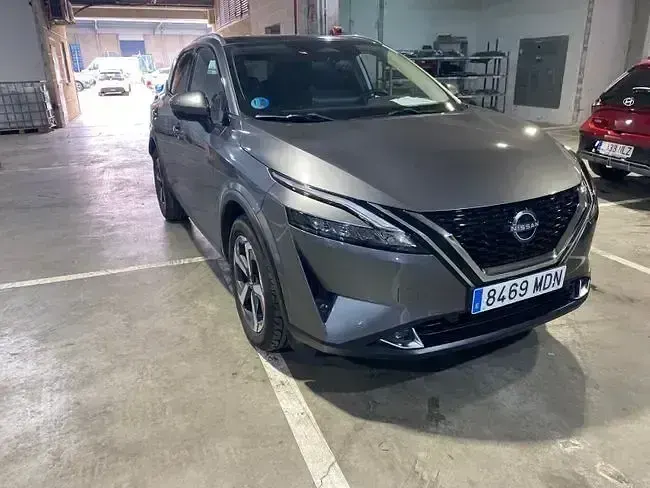 Usado Nissan Qashqai N-Connecta 140 CV (102 kW) 2023 Gris SUV