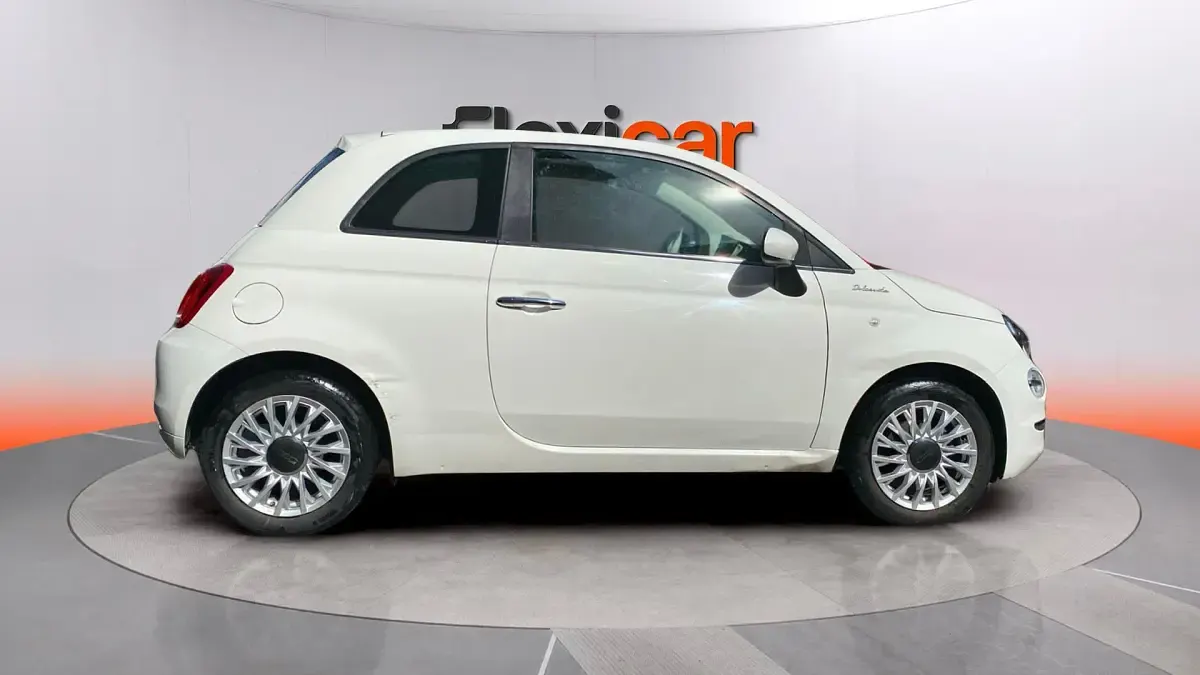 Usado Fiat 500 Dolcevita 70 CV (51 kW) 2023 Blanco Berlina