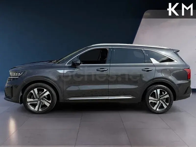 Usado Kia Sorento Plus 230 CV (169 kW) 2024 Gris / plata SUV