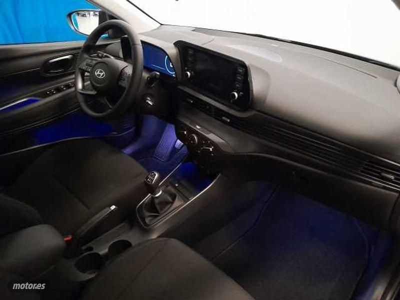 Usado Hyundai i20 83 CV (61 kW) 2024 Phantom black Utilitario