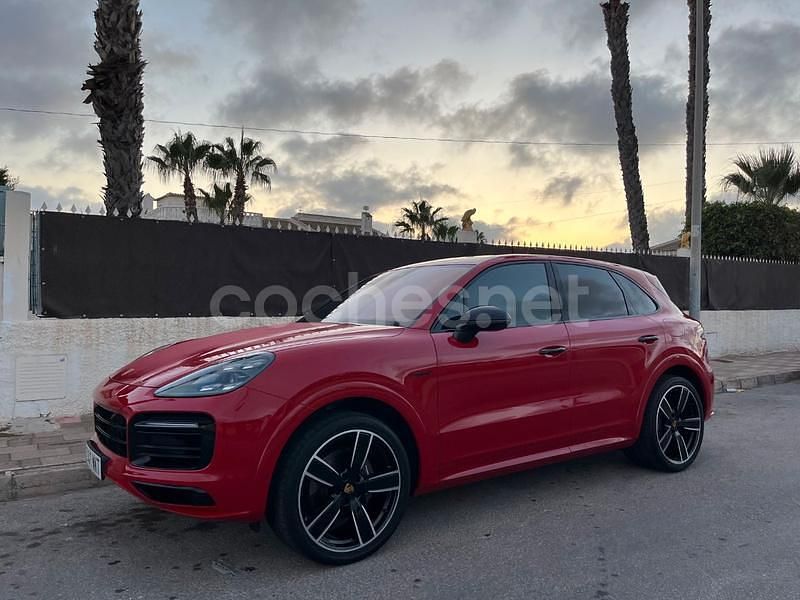 Usado Porsche Cayenne 462 CV (339 kW) 2021 Rojo SUV