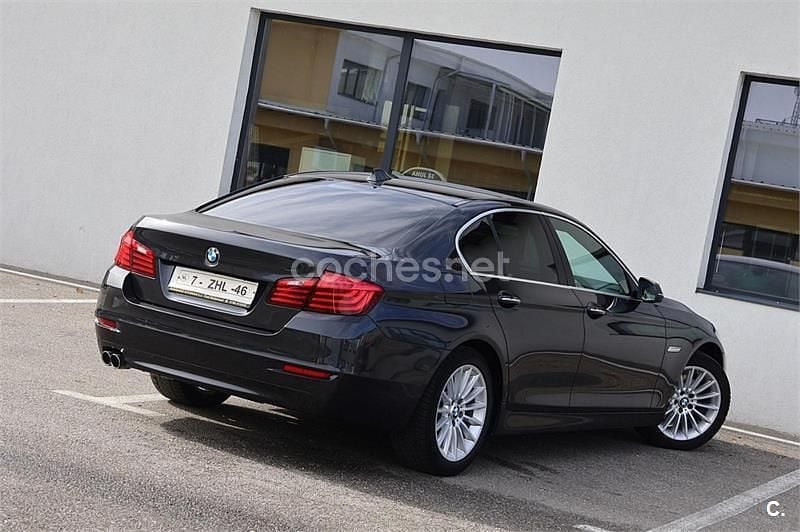 Usado BMW 520 190 CV (139 kW) 2015 Gris / plata Berlina