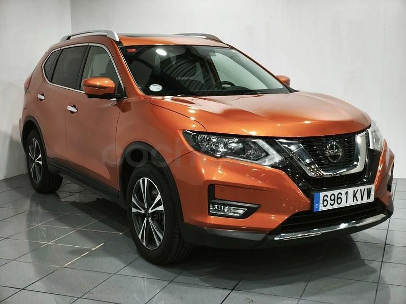 Usado Nissan X-Trail N-Connecta 150 CV (110 kW) 2019 Naranja SUV