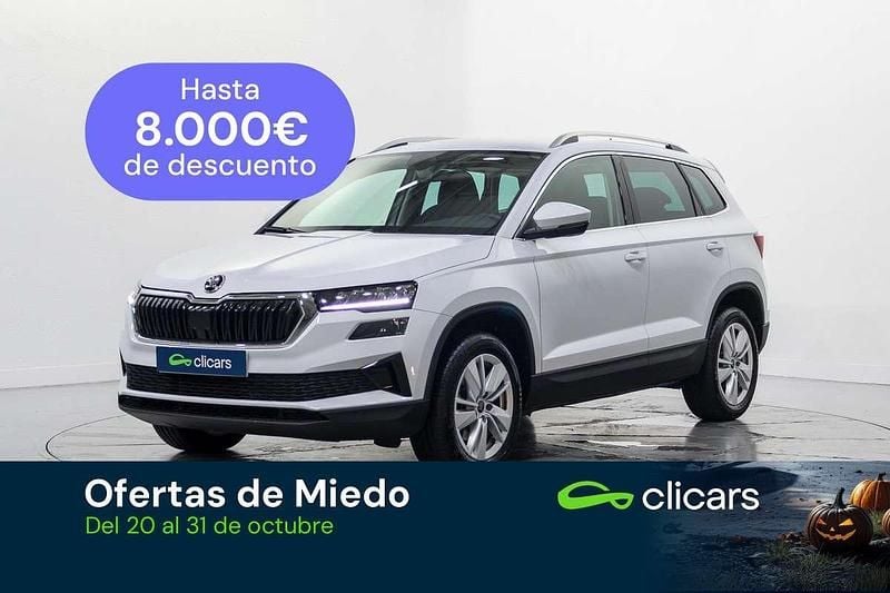 Blanco Usado 2025 Skoda Karoq SUV | 26.390 € (Precio justo) - Imagen 1/4
