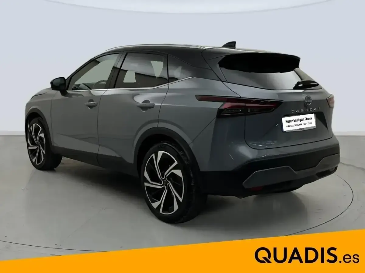 Usado Nissan Qashqai Tekna 158 CV (116 kW) 2023 Gris SUV