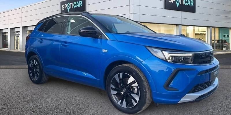Usado Opel Grandland X Ultimate 131 CV (96 kW) 2022 Azul SUV