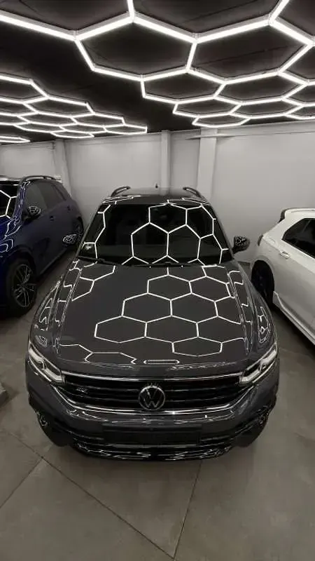 Usado VW Tiguan R 320 CV (235 kW) 2021 Gris SUV