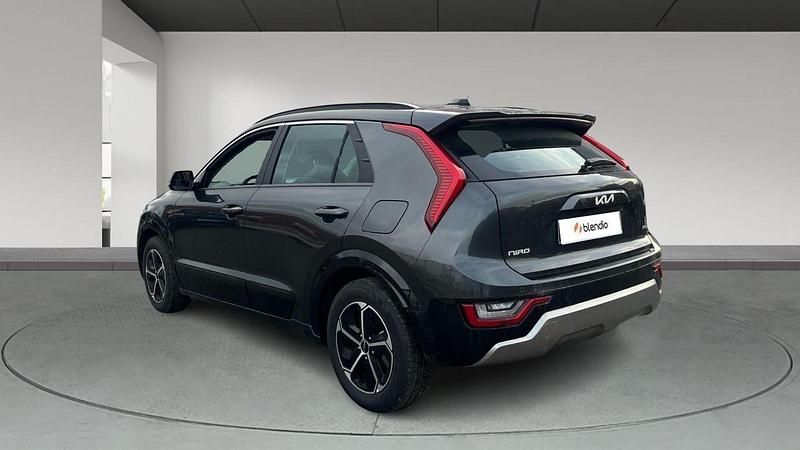 Usado Kia Niro 129 CV (94 kW) 2025 Gris SUV
