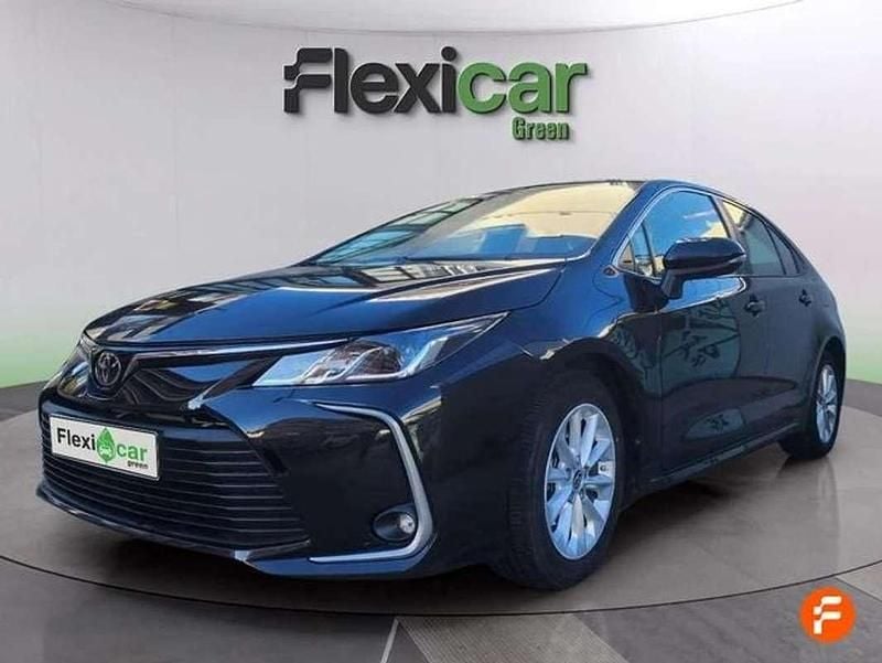 Usado Toyota Corolla Active 140 CV (102 kW) 2023 Negro Utilitario
