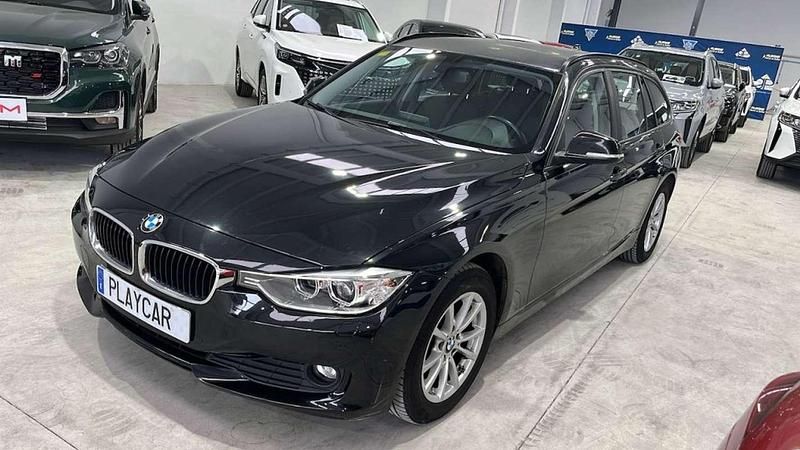 Usado BMW 318 150 CV (110 kW) 2015 Negro Familiar