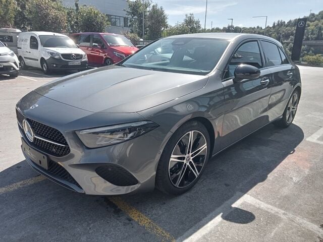 Gris Nuevo 2024 Mercedes A180 | 33.870 € (Buen precio) - Imagen 1/4