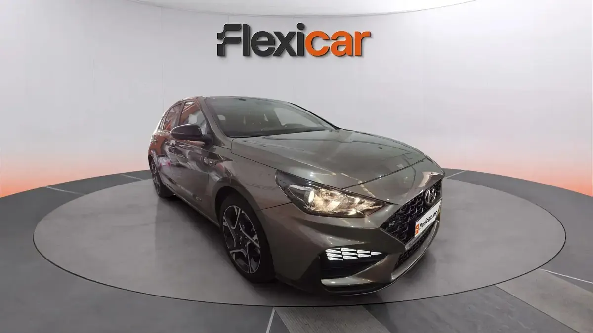 Usado Hyundai i30 110 CV (80 kW) 2023 Berlina