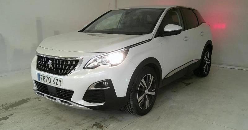Usado Peugeot 3008 Allure 130 CV (95 kW) 2019