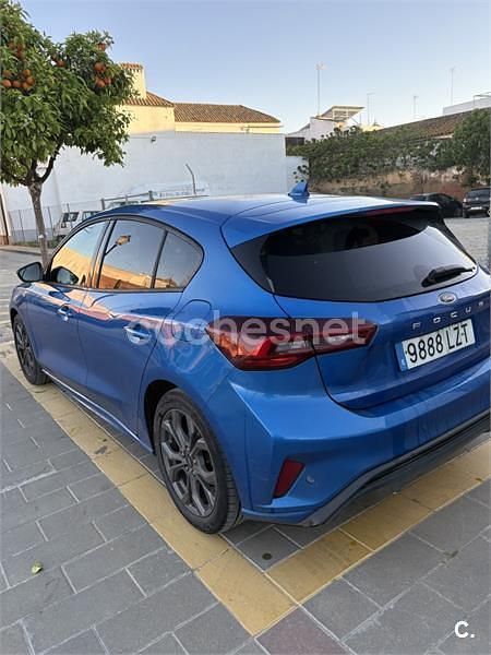 Usado Ford Focus ST-Line 125 CV (91 kW) 2022 Azul Berlina
