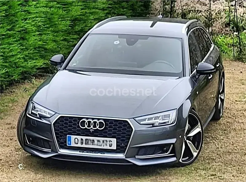Usado Audi A4 Sport 272 CV (200 kW) 2016 Gris / plata Familiar