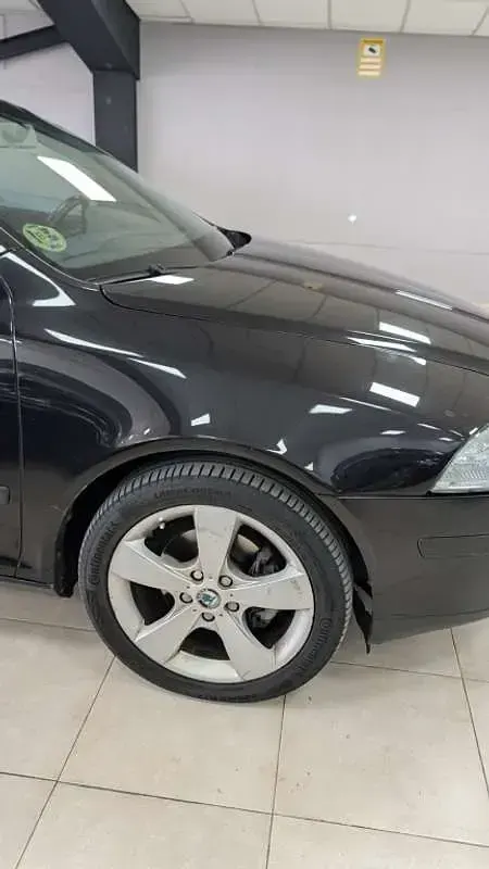 Usado Skoda Octavia Elegance 140 CV (102 kW) 2007 Negro Utilitario