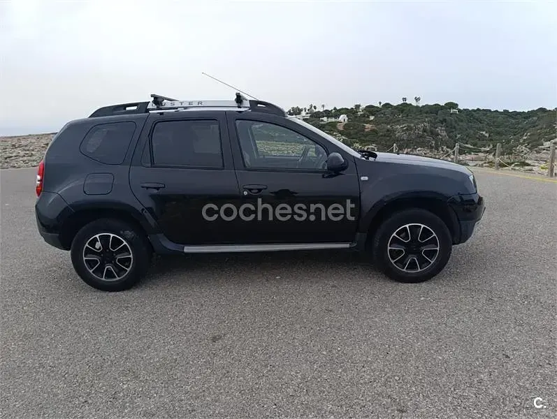 Usado Dacia Duster Black Shadow 125 CV (91 kW) 2017 Negro SUV